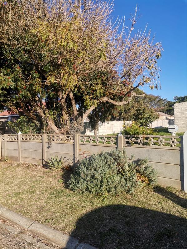 2 Bedroom Property for Sale in Albertinia Western Cape